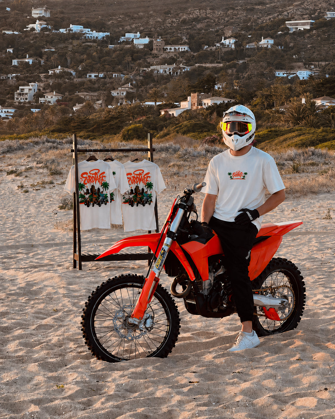 [DROP 003 / EDICIÓN LIMITADA] CAMISETA OVERSIZED UN VERANO EN SUPERMOTARD 2