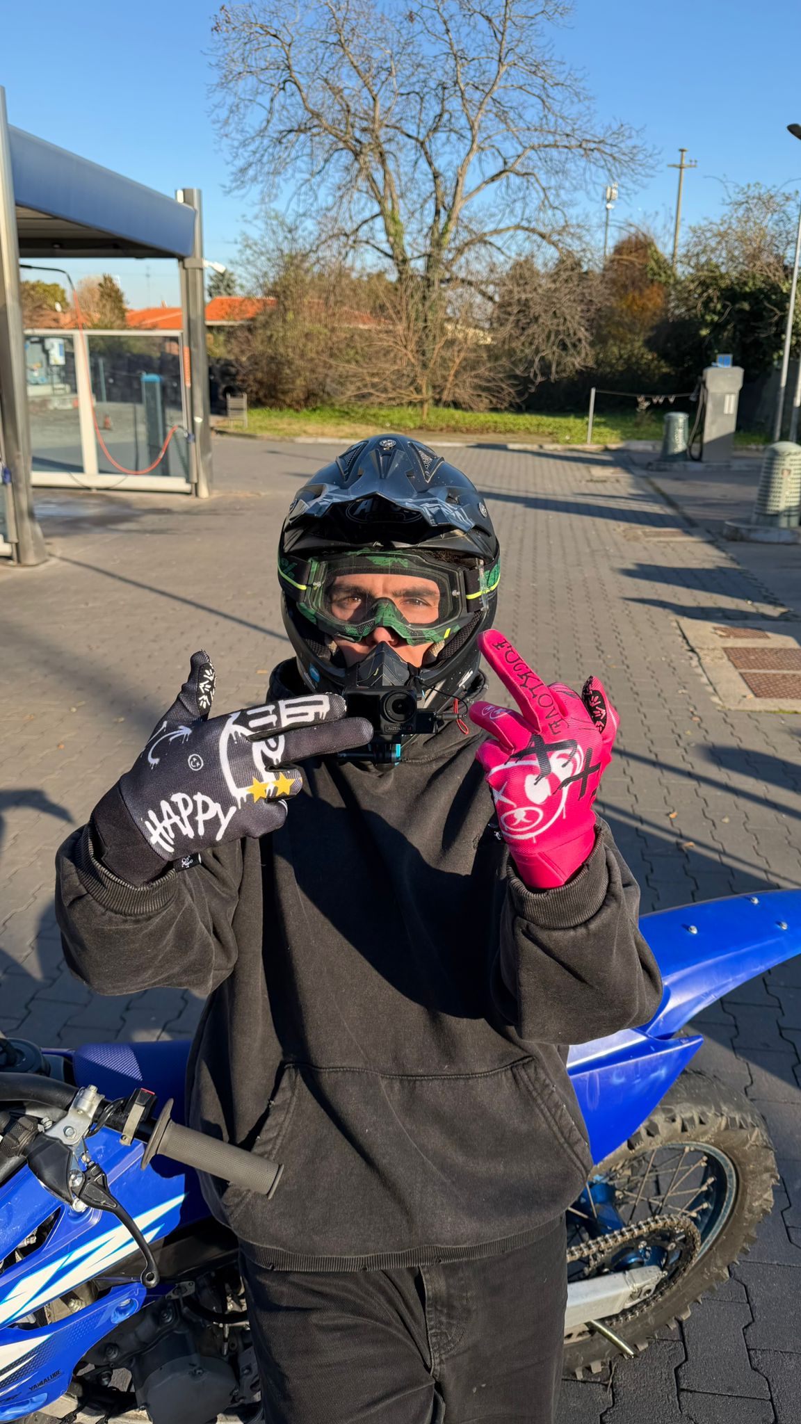 PACK 2 GUANTES (ROSA + NEGRO)