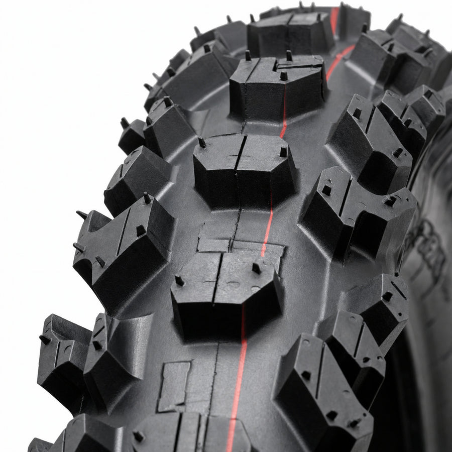 Neumático delantero motocross Eurotaff PX31 80/100/21 — macro del dibujo de la banda de rodadura